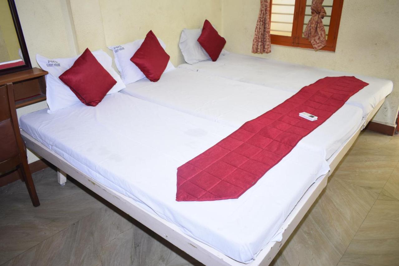 Pms Guest House ปอนดิเชอรี ภายนอก รูปภาพ