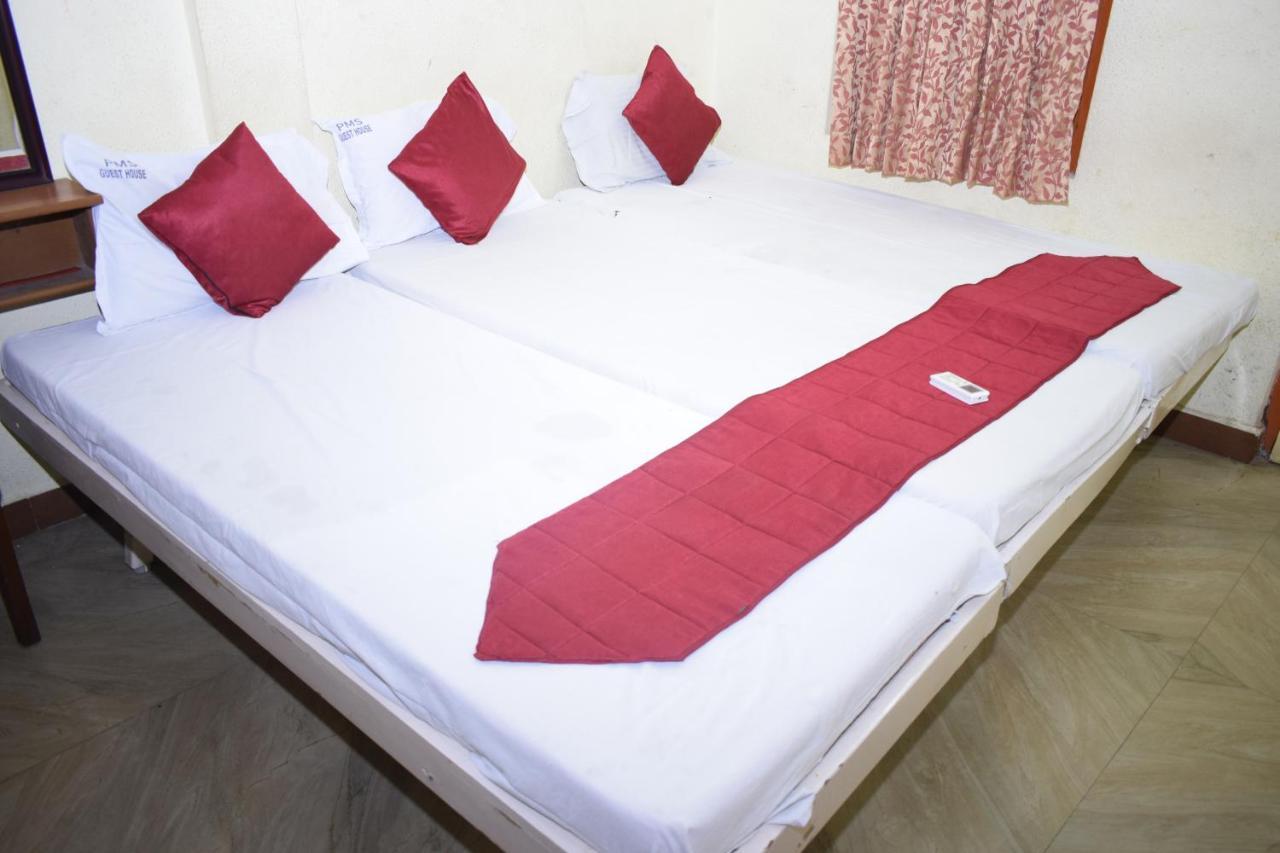 Pms Guest House ปอนดิเชอรี ภายนอก รูปภาพ