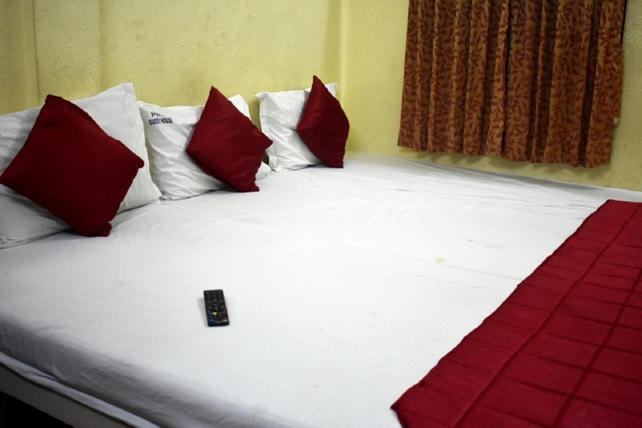 Pms Guest House ปอนดิเชอรี ภายนอก รูปภาพ