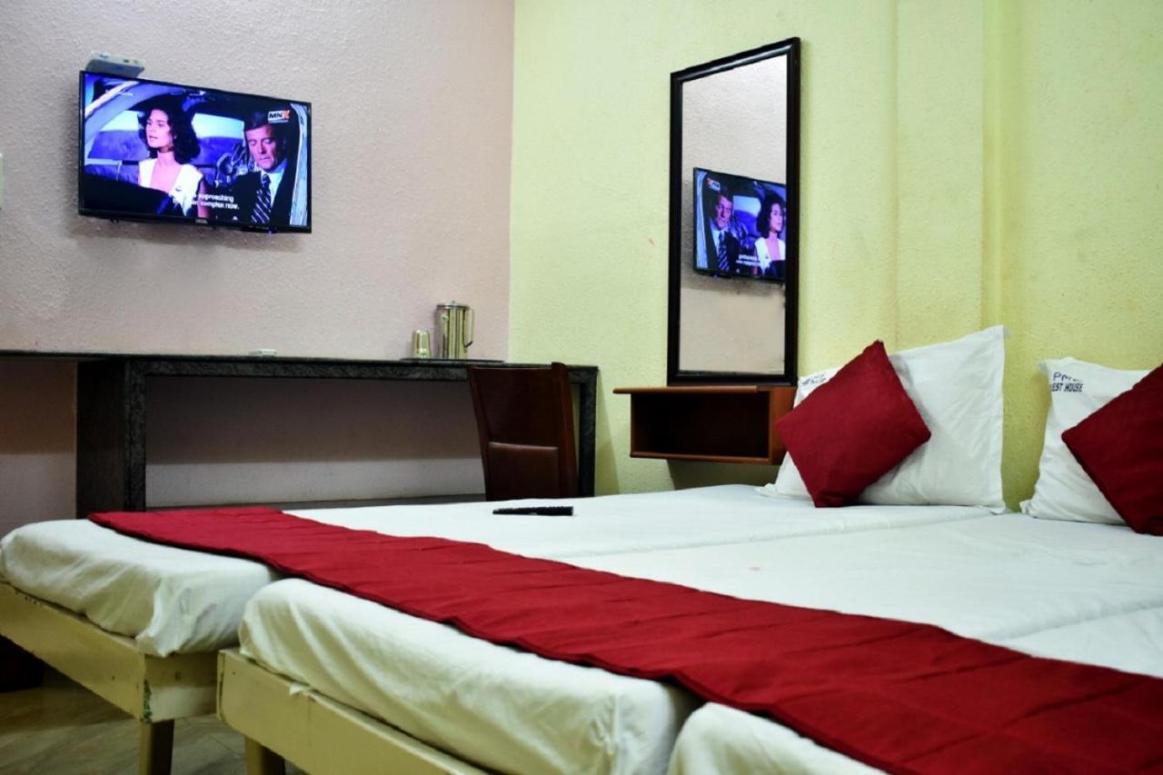 Pms Guest House ปอนดิเชอรี ภายนอก รูปภาพ